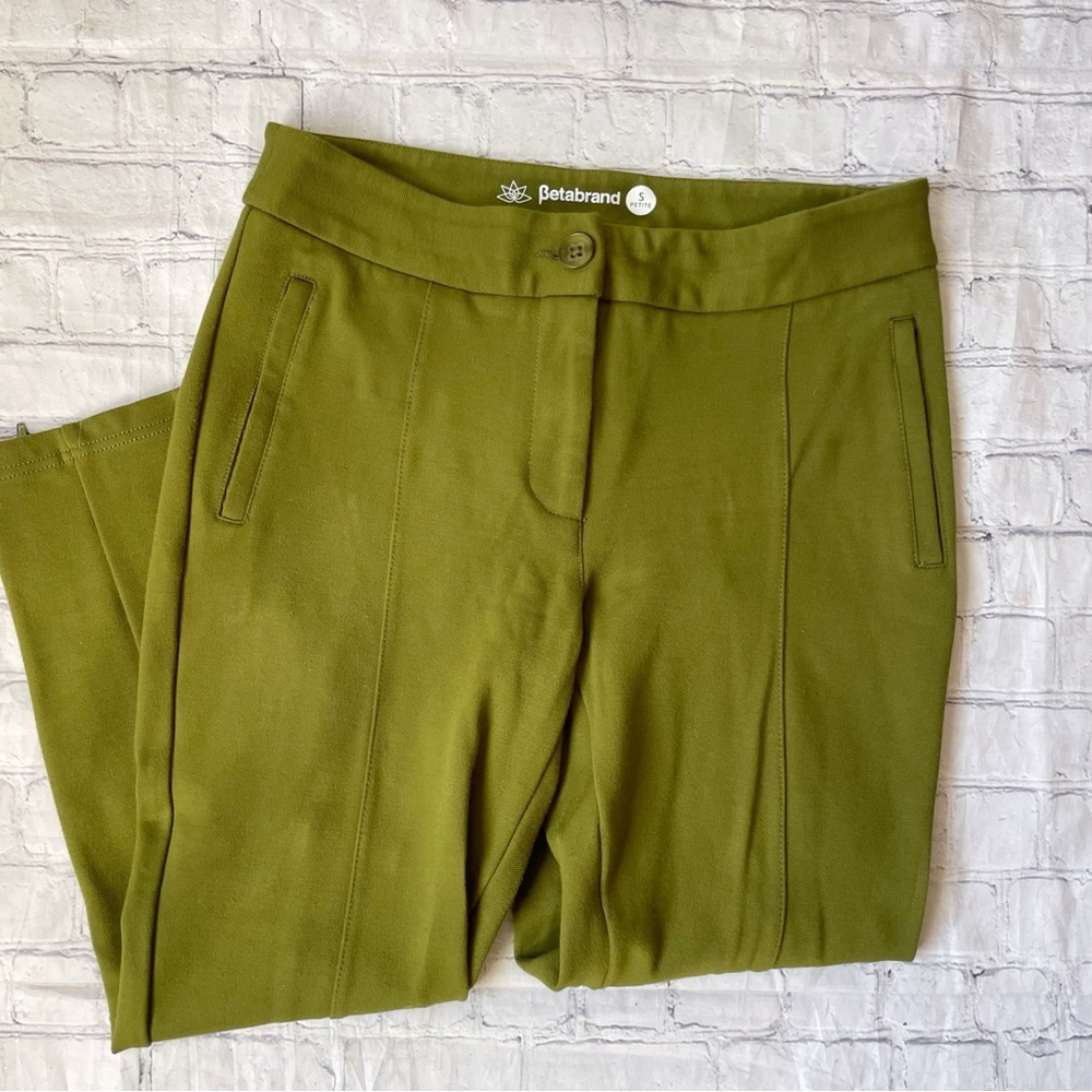 Betabrand Green Cropped Pull On Pants - Picture 1 of 5